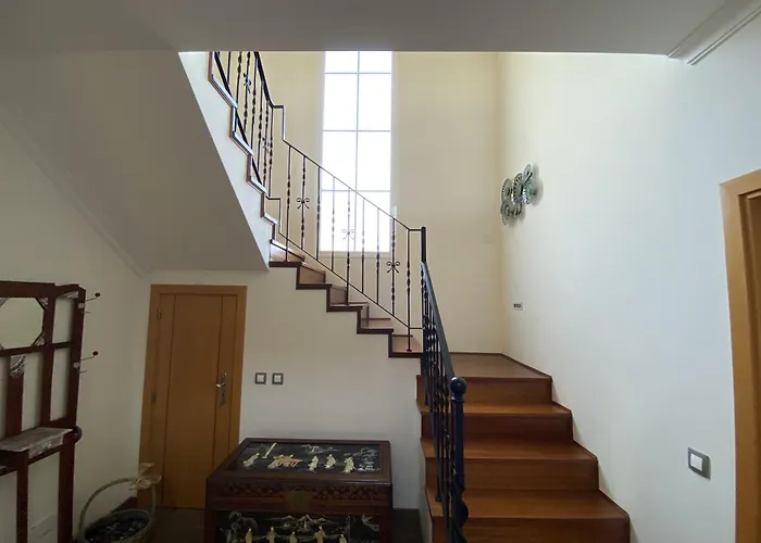 Charming With Pool Close To Faro Portugal Villa