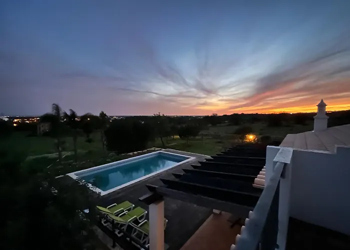 Charming With Pool Close To Faro Portugal Villa