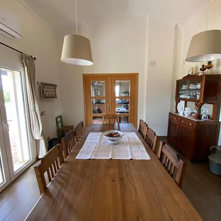 Charming With Pool Close To Faro Portugal Falfosa