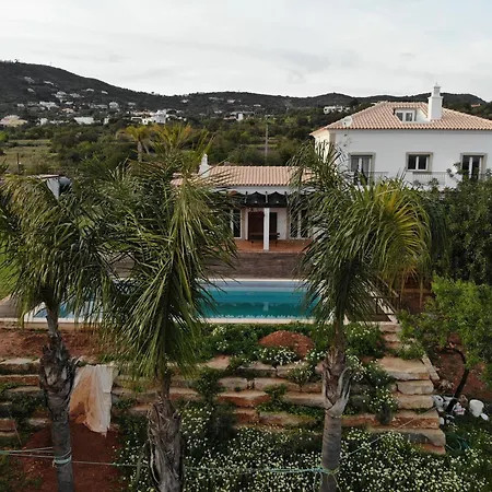 Charming With Pool Close To Faro Portugal