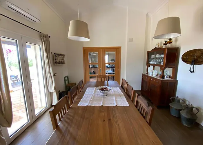 Charming With Pool Close To Faro Portugal Laranjeira (Faro)